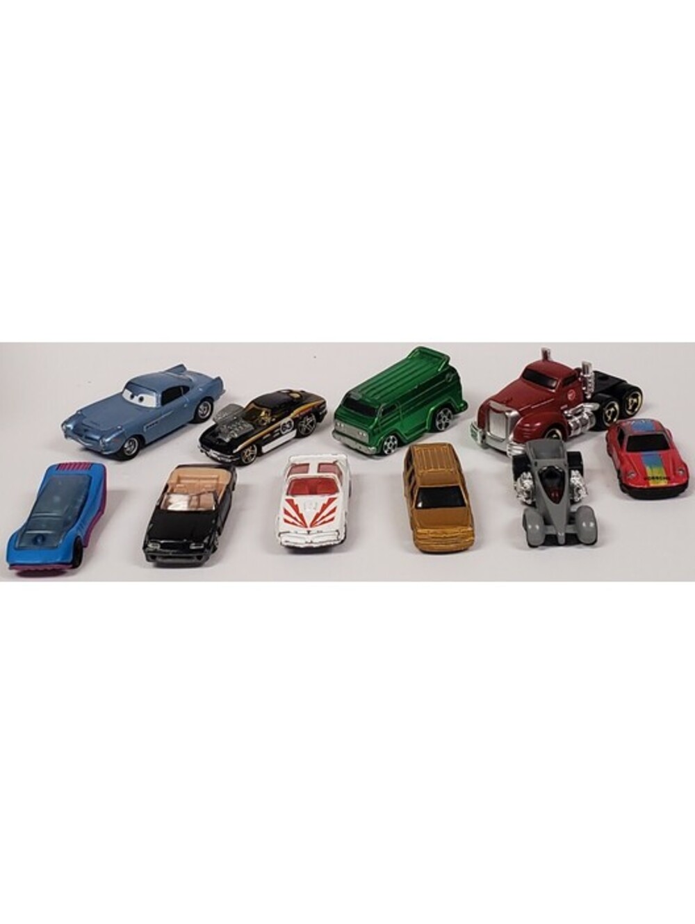 10 Mixed Vintage CN Die-Cast Toy Cars Hot Wheels Maisto Other FC